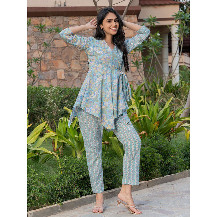 HOUSE OF JAMOTI Playful Blue Floral Co-Ord (Set of 2)