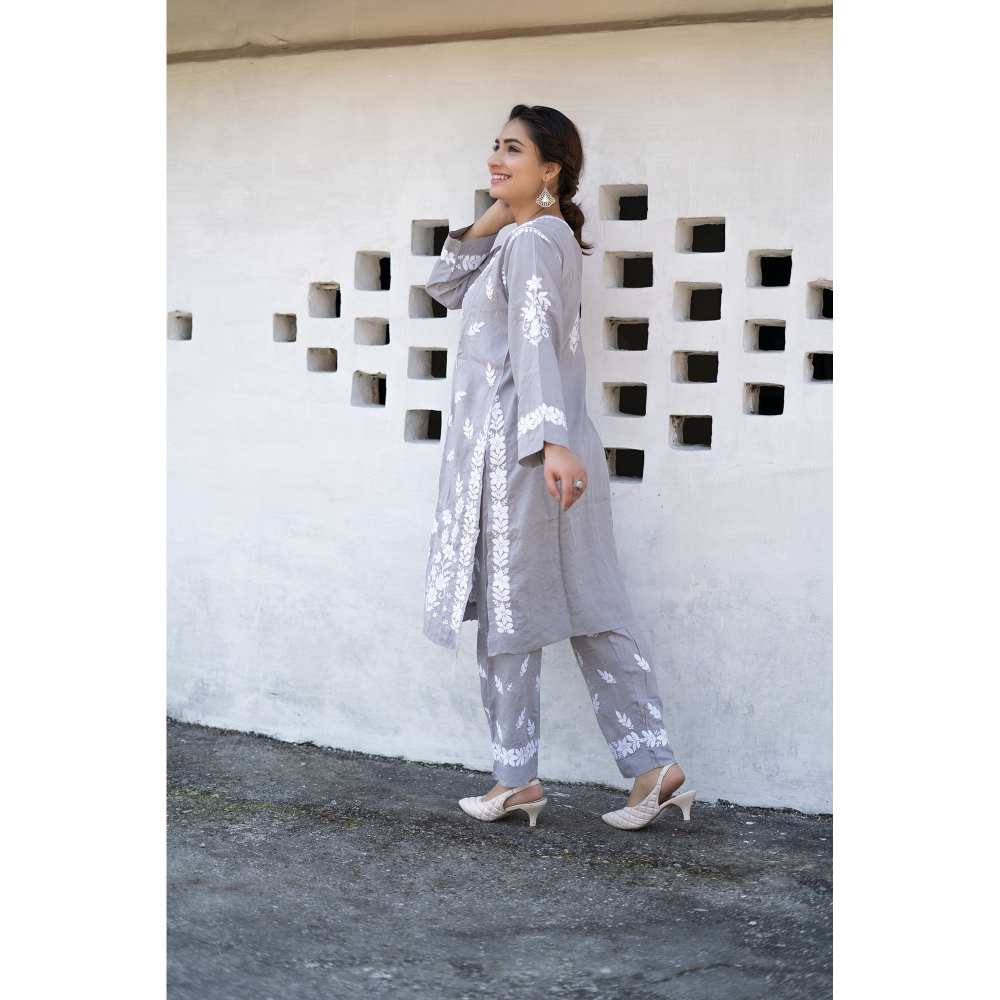 House of Chikankari Bushra Chikankari Modal Straight Kurta (Set of 2)
