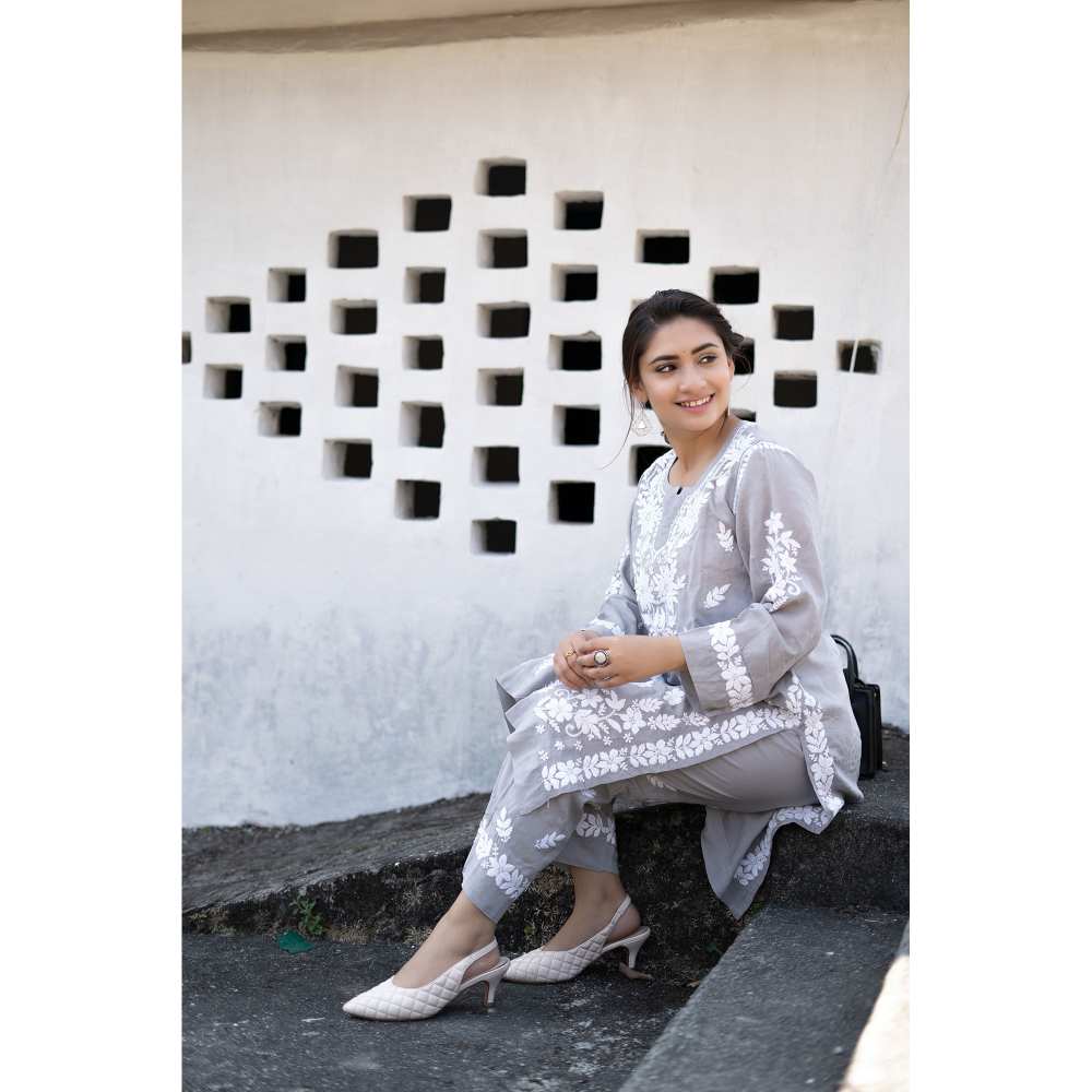 House of Chikankari Bushra Chikankari Modal Straight Kurta (Set of 2)