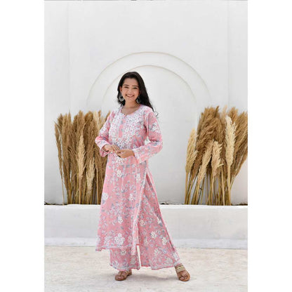 House of Chikankari Kamilah Chikankari Mulmul Straight Kurta (Set of 2)