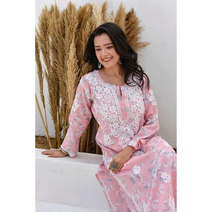 House of Chikankari Kamilah Chikankari Mulmul Straight Kurta (Set of 2)