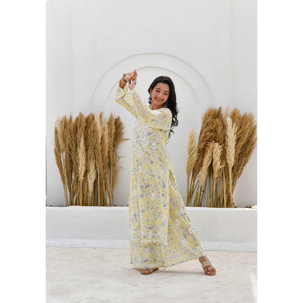 House of Chikankari Kamilah Chikankari Mulmul Straight Kurta (Set of 2)
