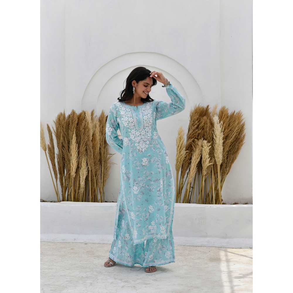House of Chikankari Kamilah Chikankari Mulmul Straight Kurta (Set of 2)