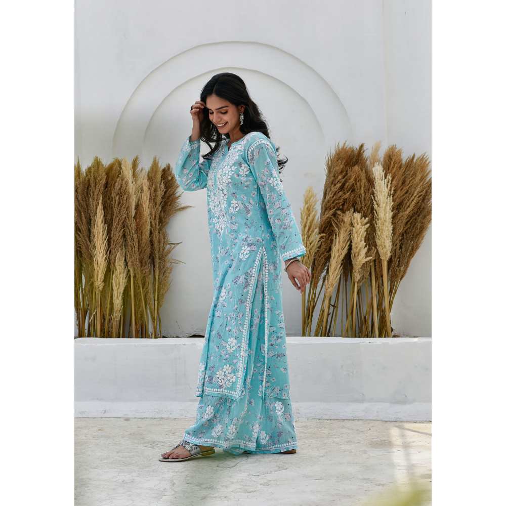 House of Chikankari Kamilah Chikankari Mulmul Straight Kurta (Set of 2)