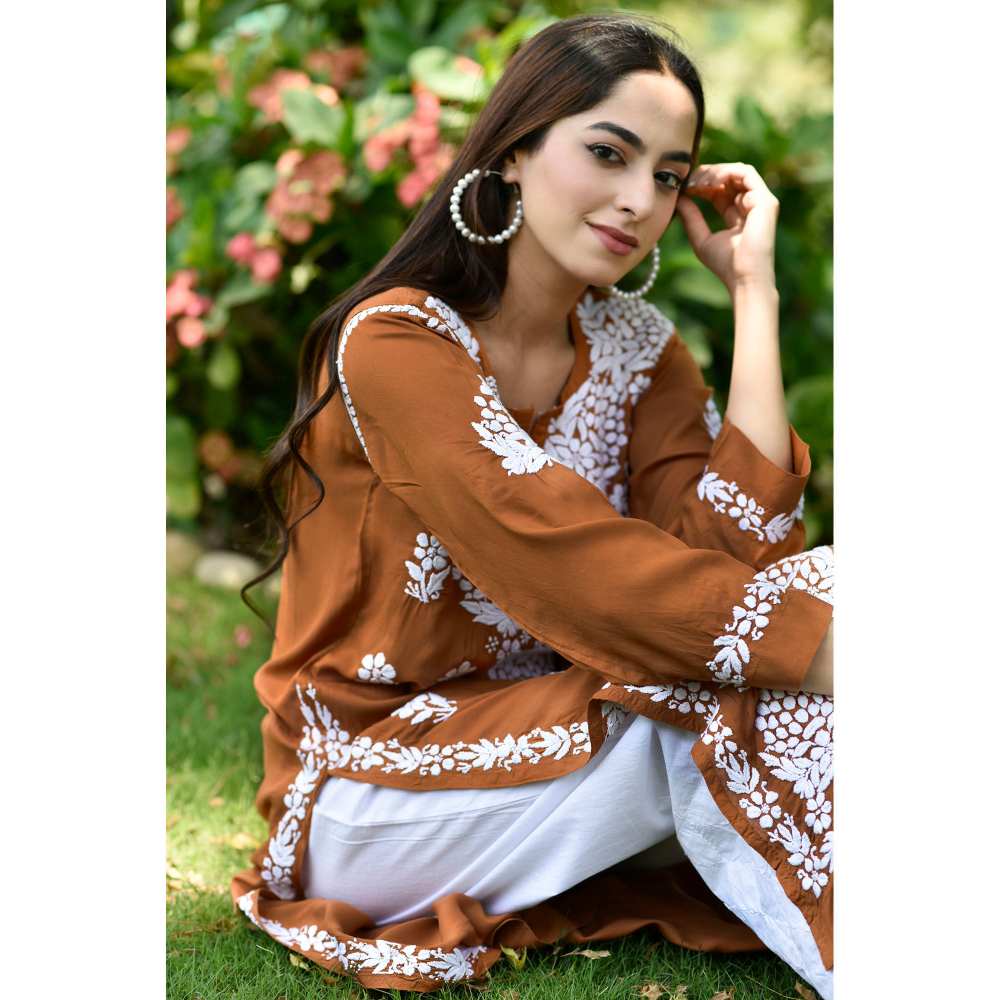 House of Chikankari Anisa Chikankari Modal Straight Kurta