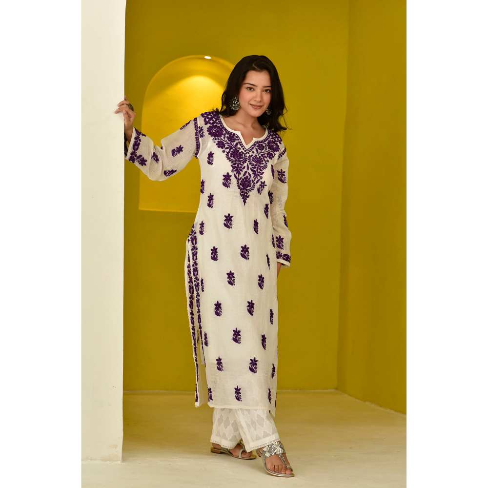 House of Chikankari Hayat Chikankari Kota Straight Kurta with Inner (Set of 2)