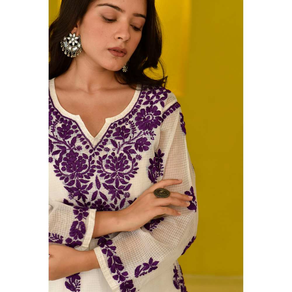 House of Chikankari Hayat Chikankari Kota Straight Kurta with Inner (Set of 2)