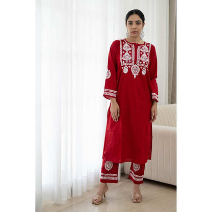 House of Chikankari Soha Chikankari Cotton Straight Kurta (Set of 2)