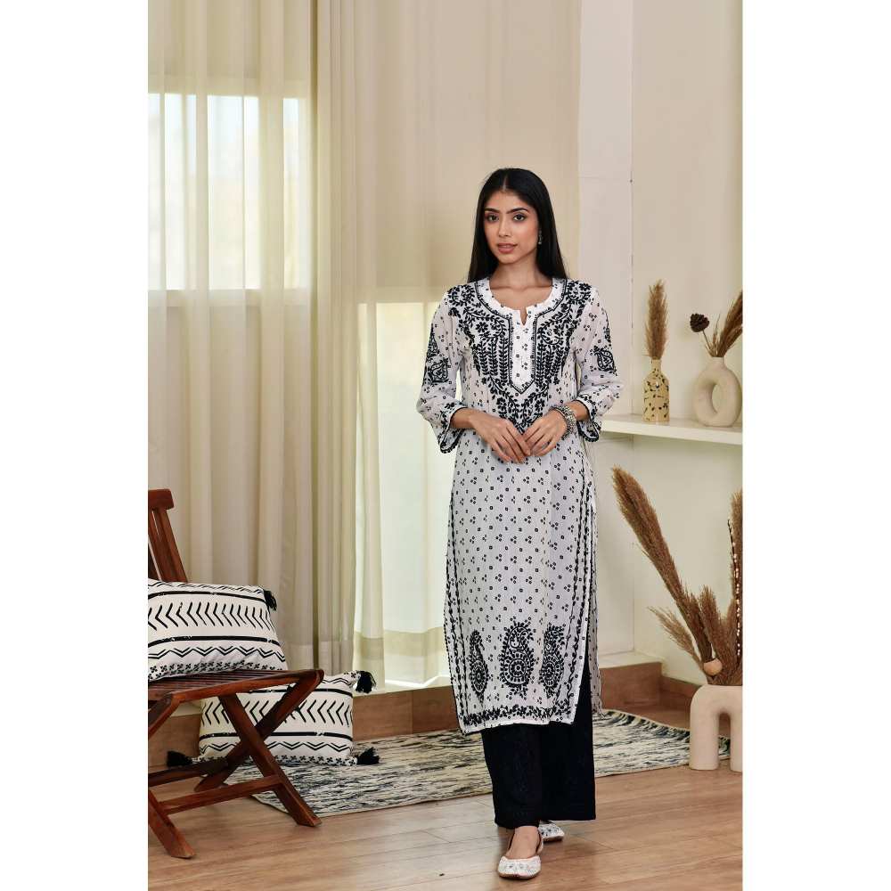 House of Chikankari Naji Chikankari Mulmul Straight Kurta