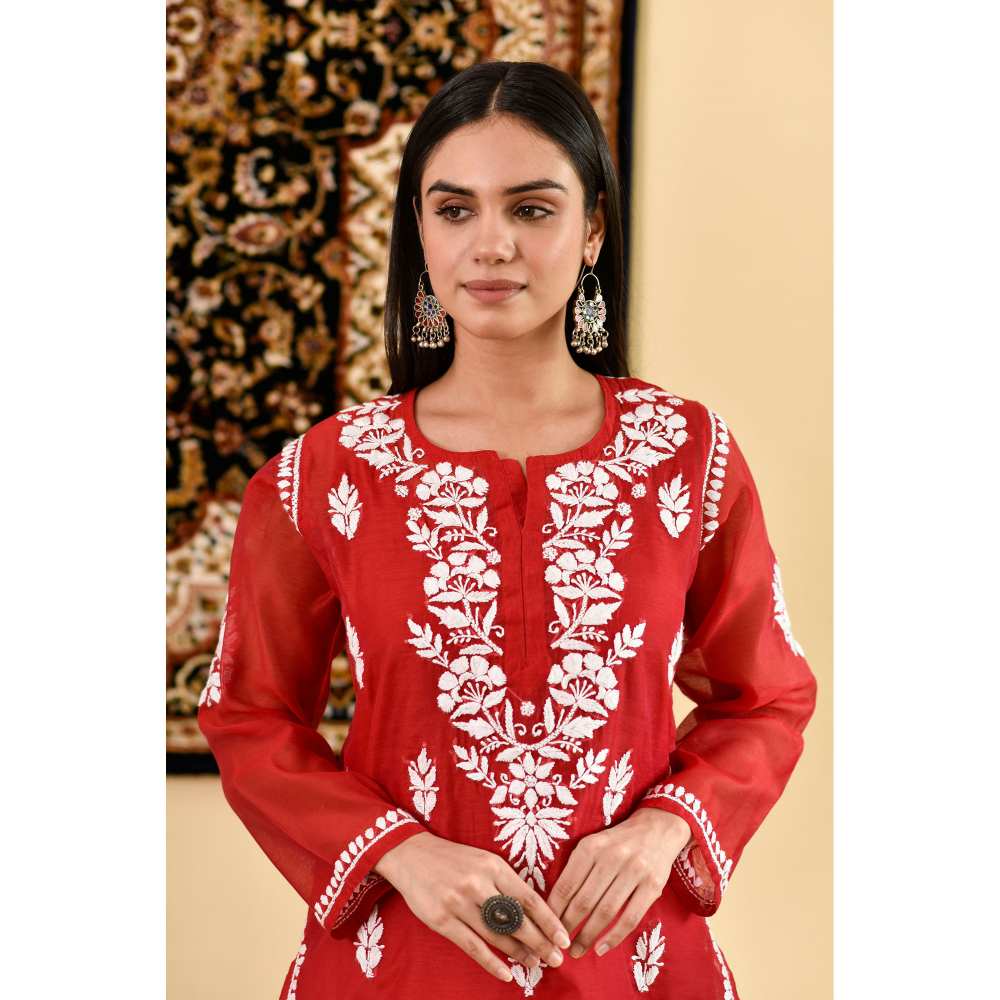 House of Chikankari Ikram Chikankari Chanderi Straight Kurta (Set of 2)