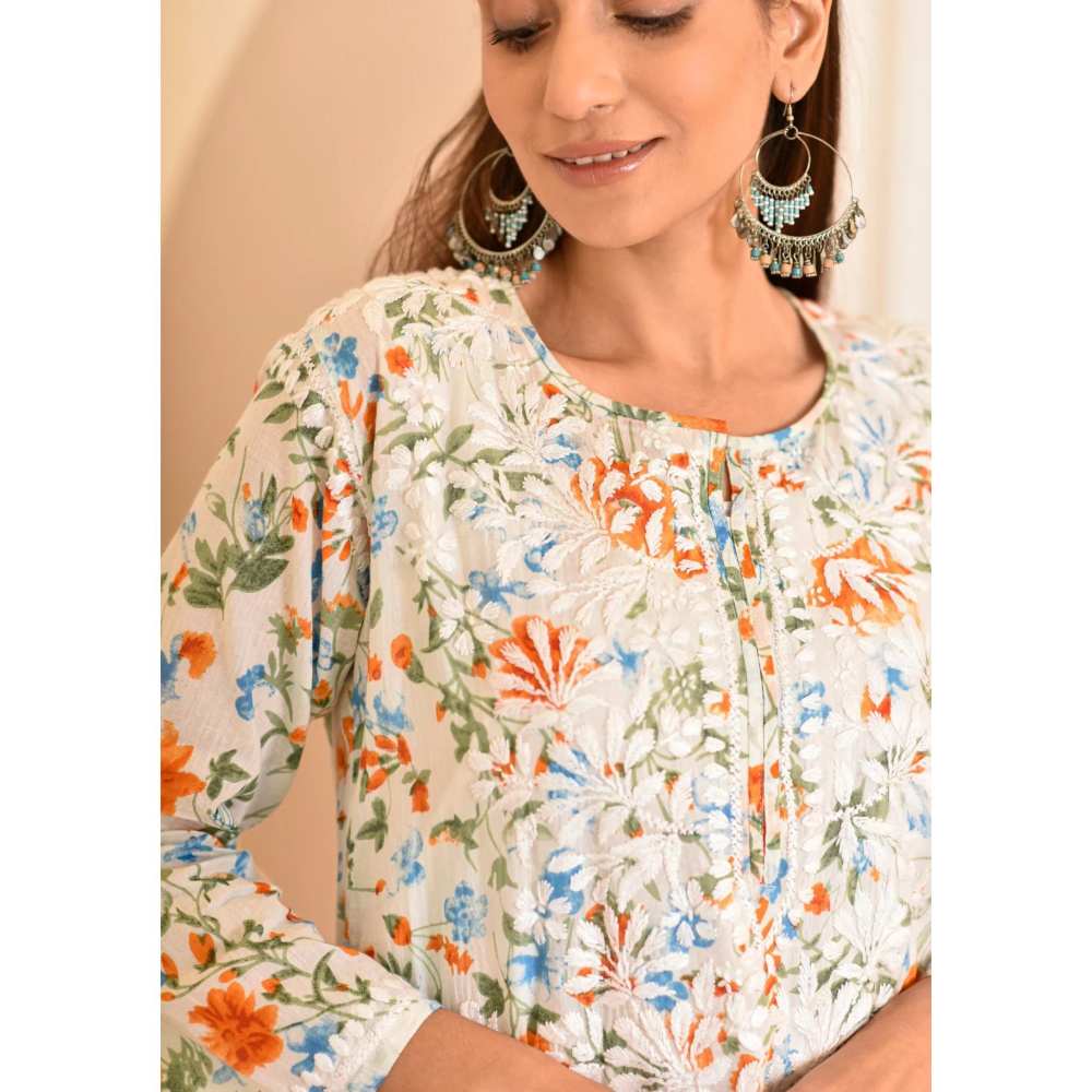 House of Chikankari Zeina Chikankari Mulmul Straight Kurta