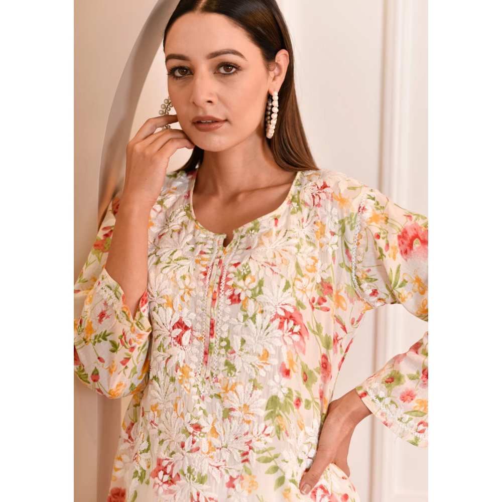 House of Chikankari Zeina Chikankari Mulmul Straight Kurta