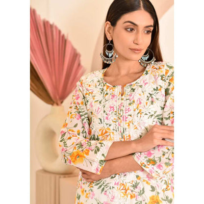 House of Chikankari Zeina Chikankari Mulmul Straight Kurta