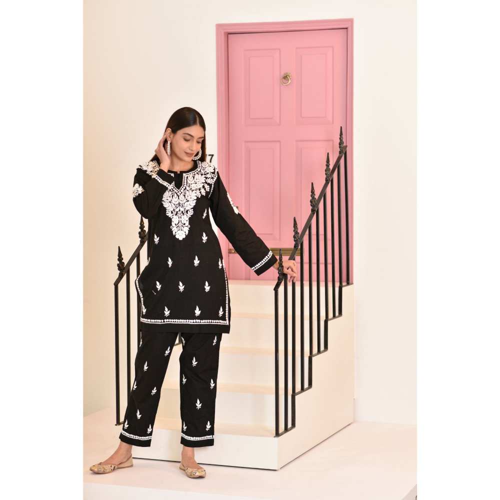 House of Chikankari Sadia Chikankari Cotton Short Kurta - Black (Set of 2)