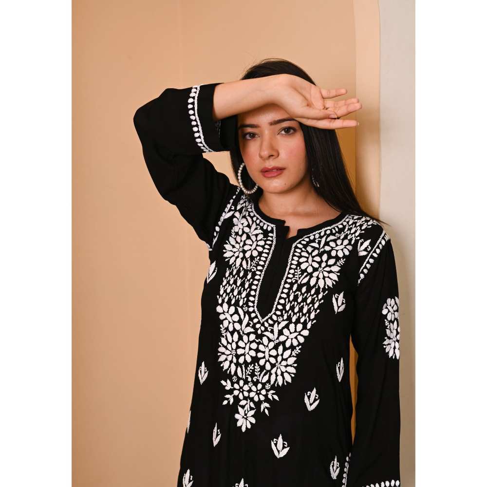 House of Chikankari Eshal Chikankari Modal Straight Kurta - Black