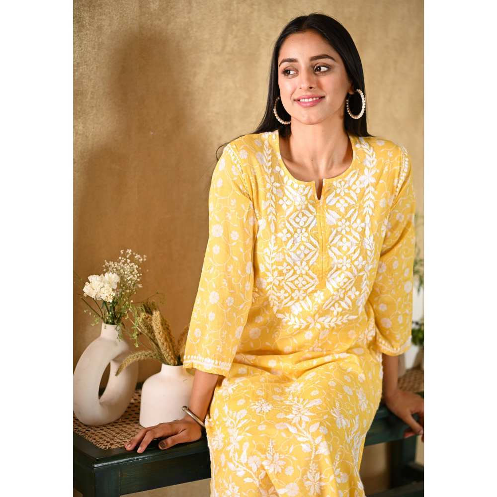 House of Chikankari Nur Chikankari Mulmul Straight Kurta - Yellow