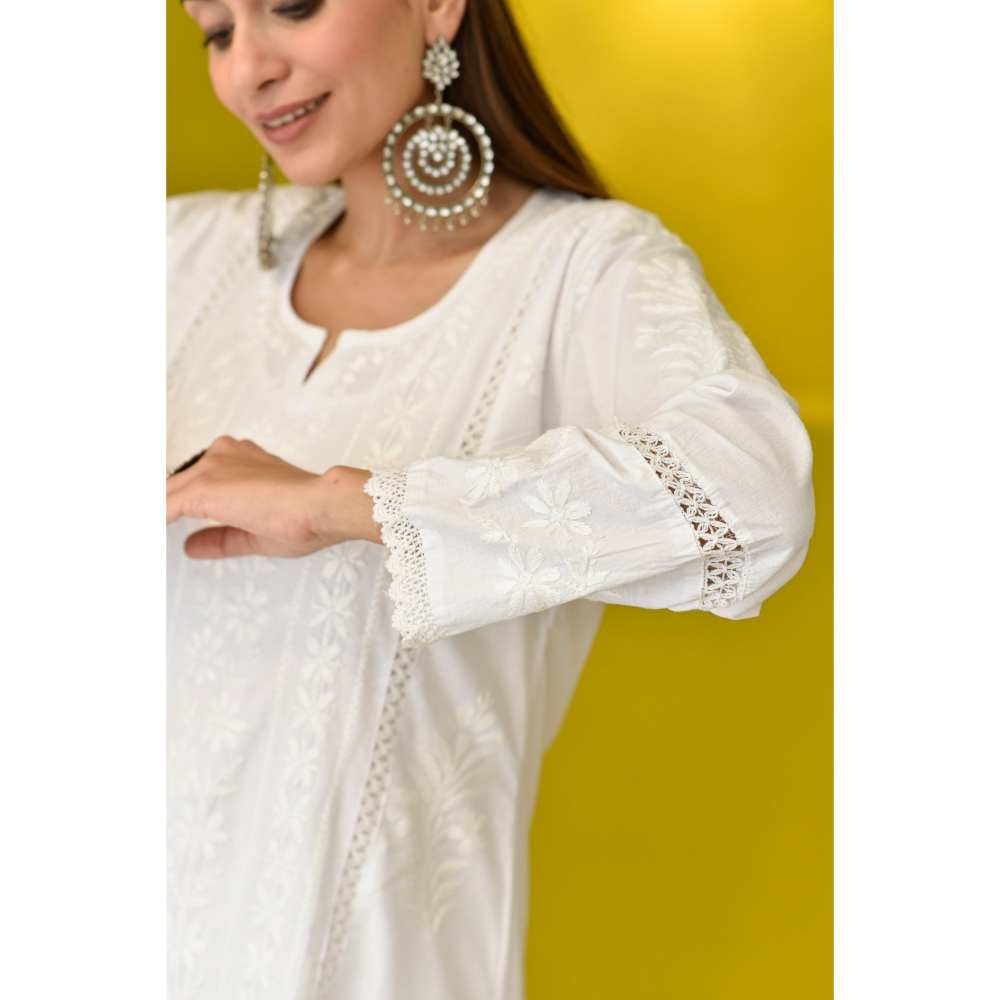 House of Chikankari Ahlam Chikankari Cotton Straight Kurta - White (Set of 2)