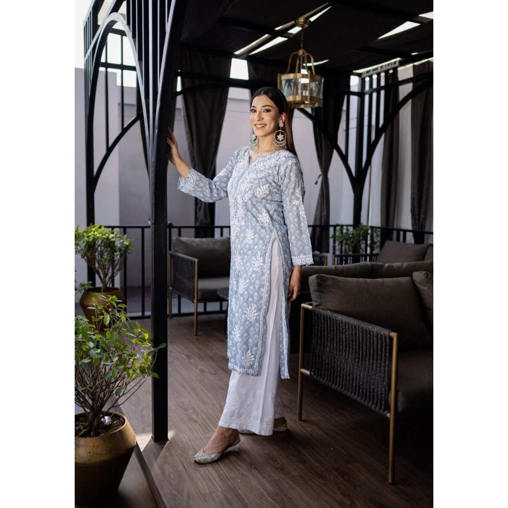 House of Chikankari Nazm Chikankari Mulmul Straight Kurta - Grey