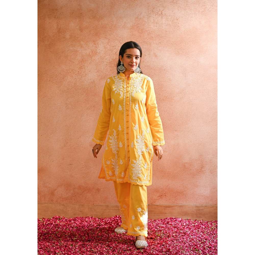 House of Chikankari Abru Chikankari Cotton Short Kurta - Yellow (Set of 2)