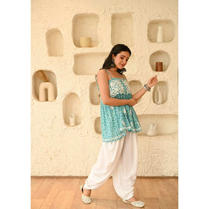 House Of Chikankari Aidah Chikankari Mulmul Sleeveless Short Kurti