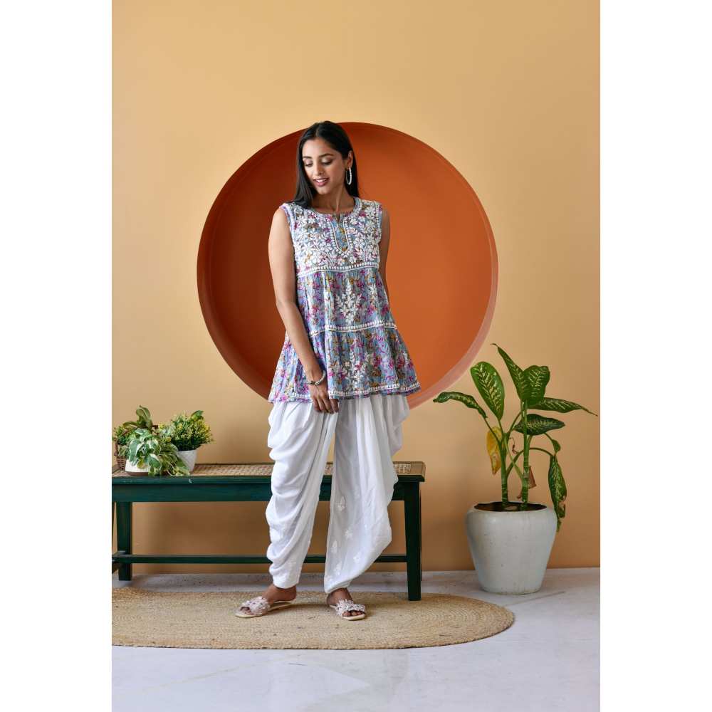 House Of Chikankari Hanifa Chikankari Mulmul Short Sleeveless Kurta