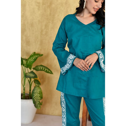 House Of Chikankari Muhsina Chikankari Cotton Short Green Co-Ord (Set of 2)