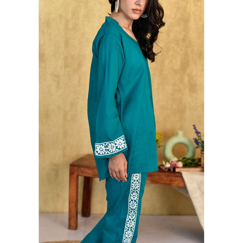 House Of Chikankari Muhsina Chikankari Cotton Short Green Co-Ord (Set of 2)