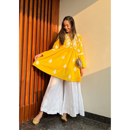 House of Chikankari Dania Chikankari Cotton A-Line Short Kurta