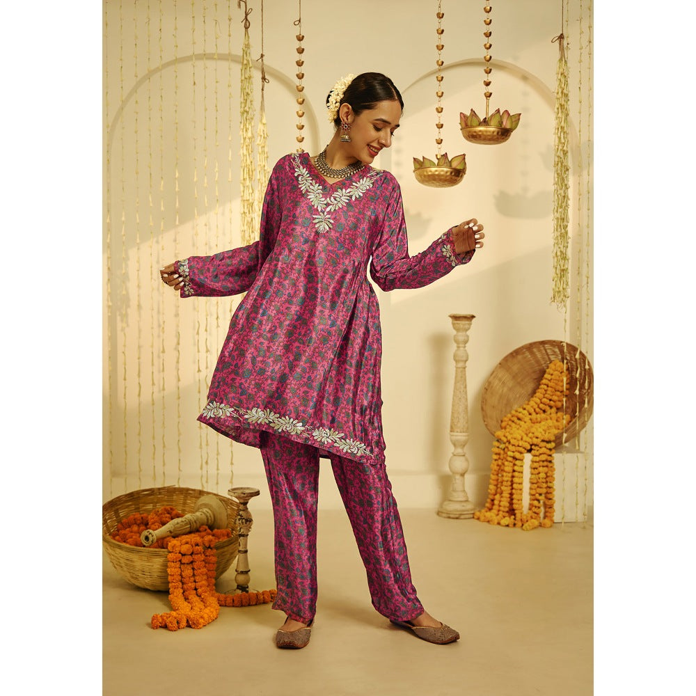 House of Chikankari Zehna Chikankari Crepe A-line Short Kurta Set