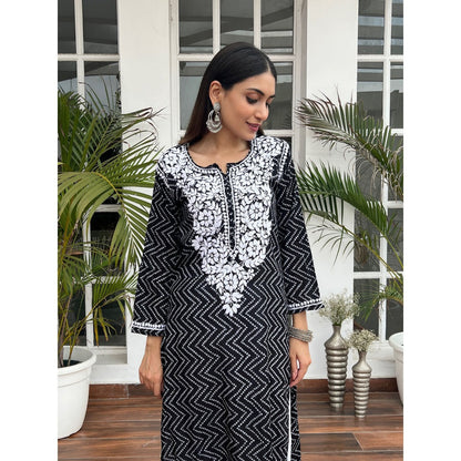 House of Chikankari Ashna Chikankari Mulmul Straight Kurta