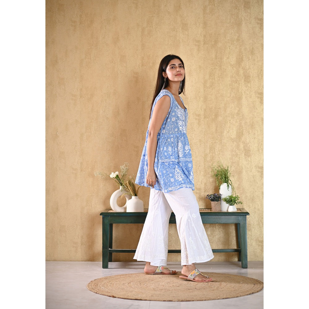 House of Chikankari Nur Chikankari Mulmul Short Sleeveless Kurta