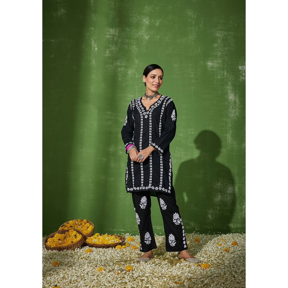House of Chikankari Black Areeba Chikankari Cotton Short Kurta with Pant (Set of 2)