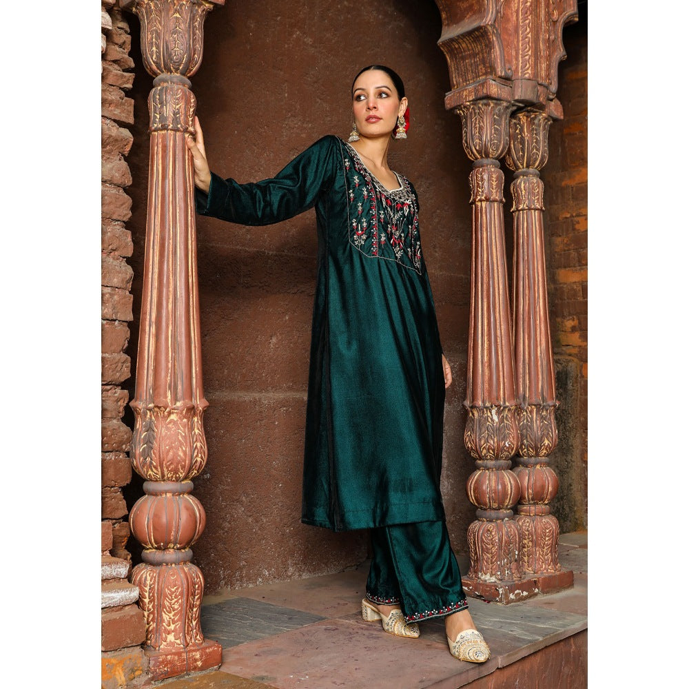 House of Chikankari Rumi Embroidered Velvet Green Straight Kurta with Palazzo (Set of 2)