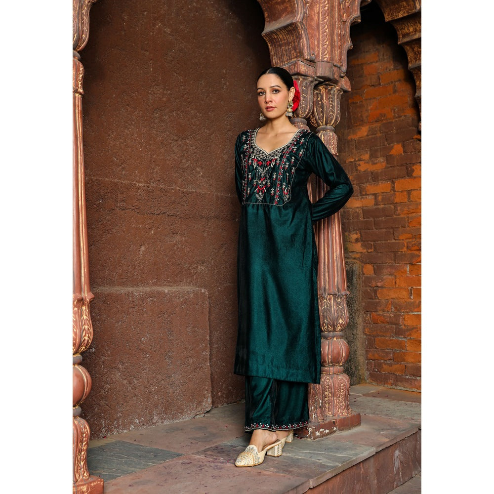 House of Chikankari Rumi Embroidered Velvet Green Straight Kurta with Palazzo (Set of 2)