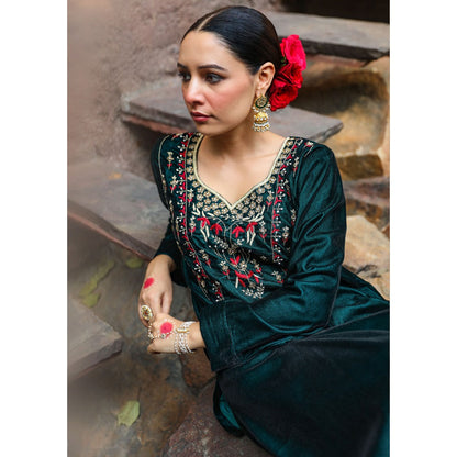 House of Chikankari Rumi Embroidered Velvet Green Straight Kurta with Palazzo (Set of 2)