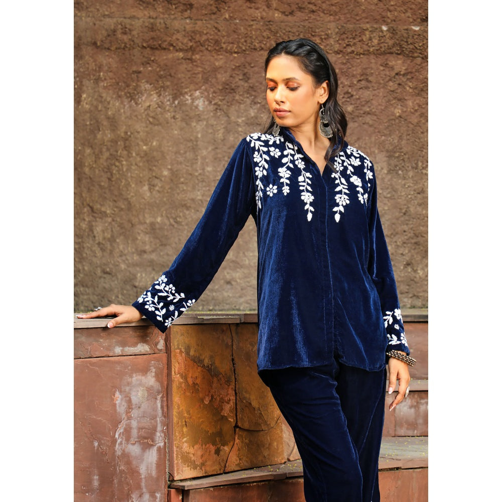 House of Chikankari Rumi Chikankari Velvet Navy Blue Straight Shirt with Pant (Set of 2)