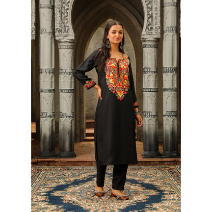 House of Chikankari Kasmira Aari woollen Straight Kurta with Pant (Set of 2)