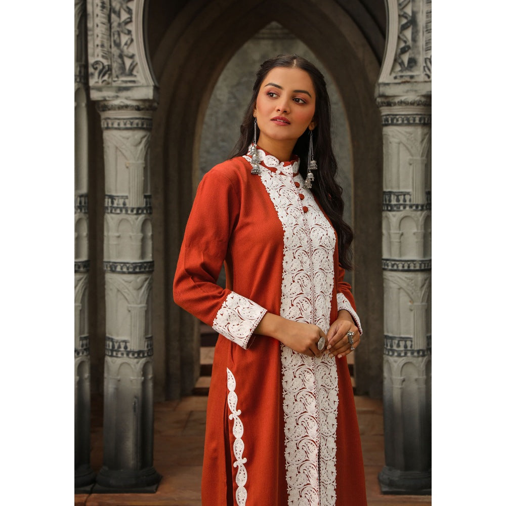 House of Chikankari Kasmira Aari woollen Straight Kurta with Pant (Set of 2)