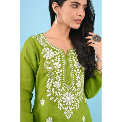 House of Chikankari Zinia Embroidered Cotton Straight Kurta Green