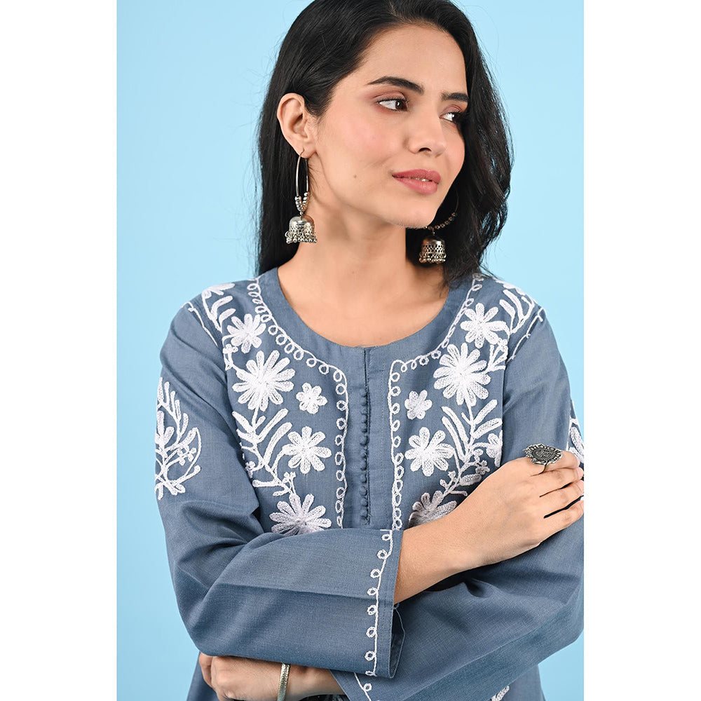 House of Chikankari Zinia Embroidered Cotton Straight Kurta Grey
