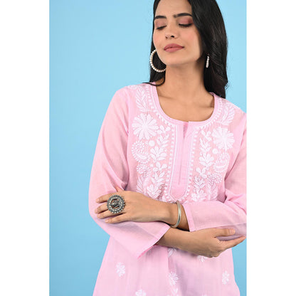 House of Chikankari Zinia Embroidered Cotton Straight Kurta Pink
