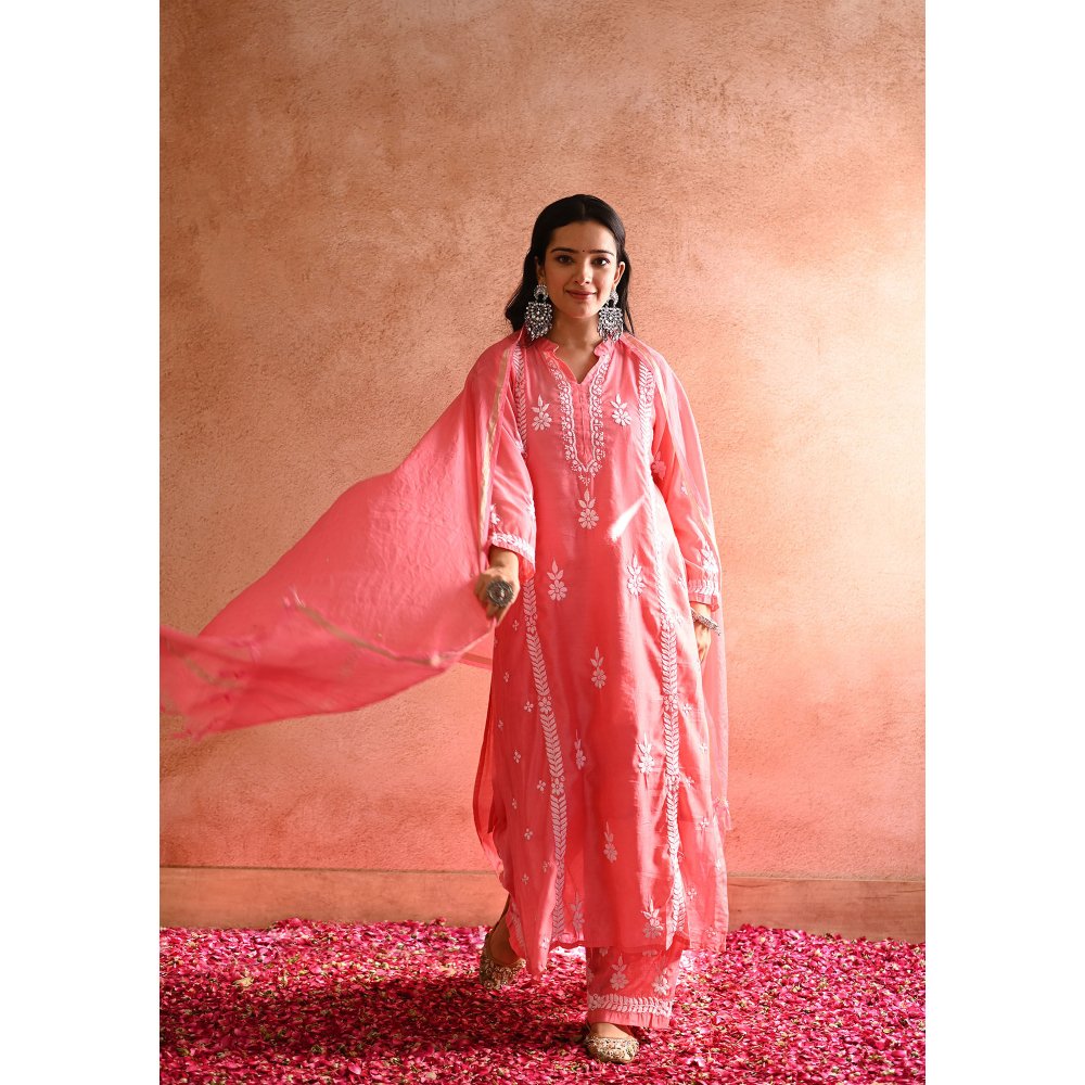 House of Chikankari Aabis Chikankari Chanderi Straight Kurta, Pants with Inner & Dupatta (Set of 4)