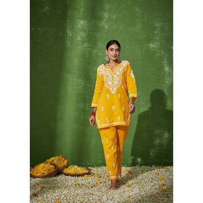 House of Chikankari Nadira Chikankari Cotton Short Kurta with Pants (Set of 2)