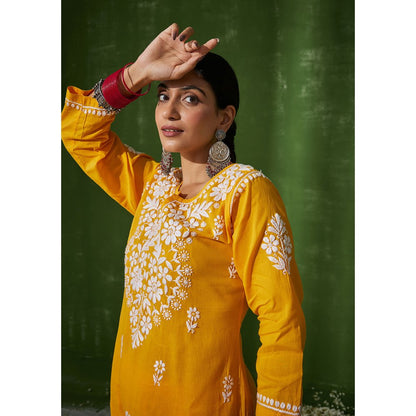 House of Chikankari Nadira Chikankari Cotton Short Kurta with Pants (Set of 2)