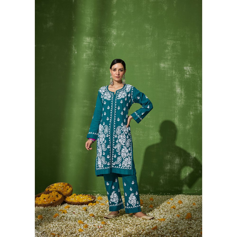 House of Chikankari Samreen Chikankari Cotton Straight Kurta Green (Set of 2)