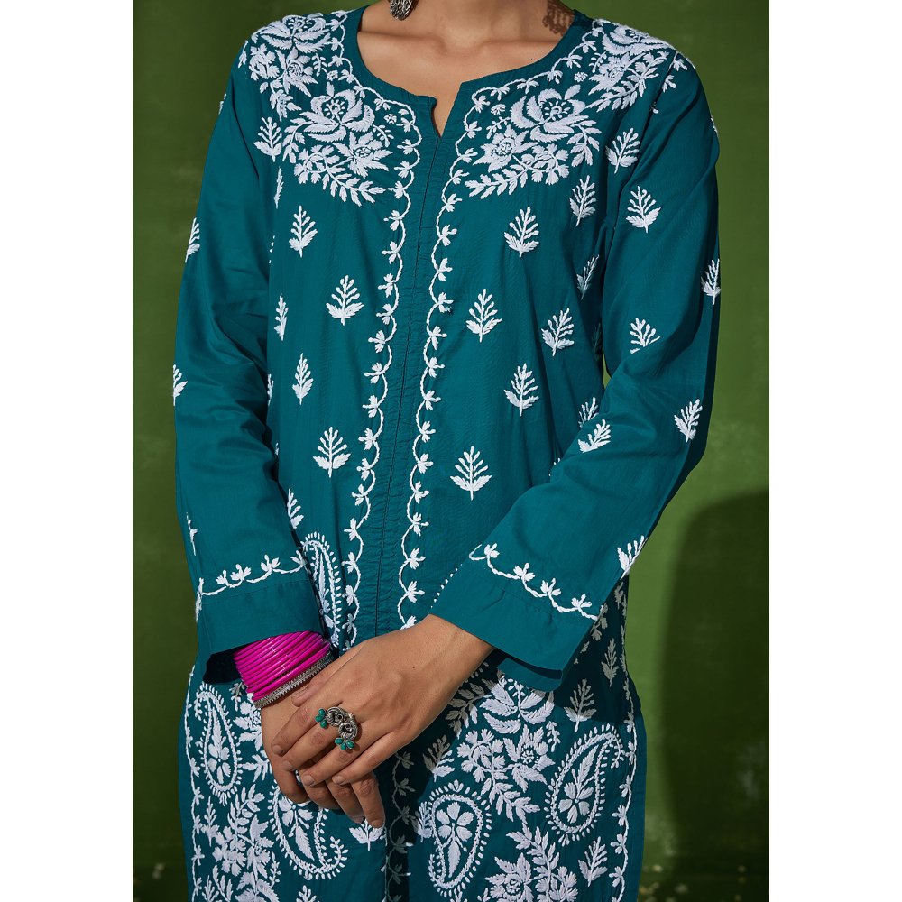 House of Chikankari Samreen Chikankari Cotton Straight Kurta Green (Set of 2)
