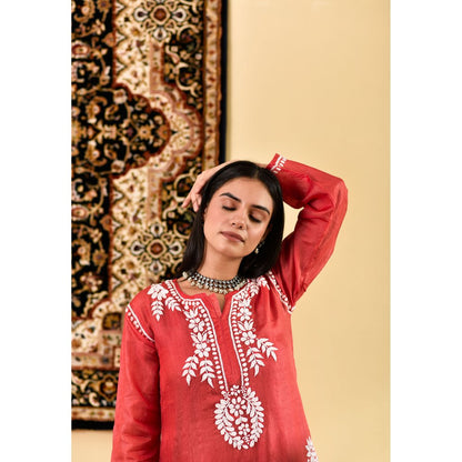 House of Chikankari Shaima Chikankari Silk Straight Kurta