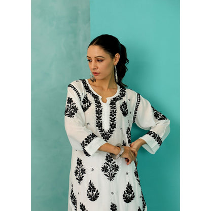 House of Chikankari Chandni Chikankari Muslin Straight White Kurta