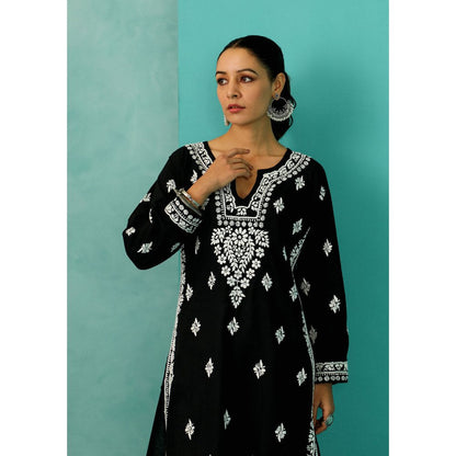 House of Chikankari Chandni Chikankari Mulmul Straight Black Kurta