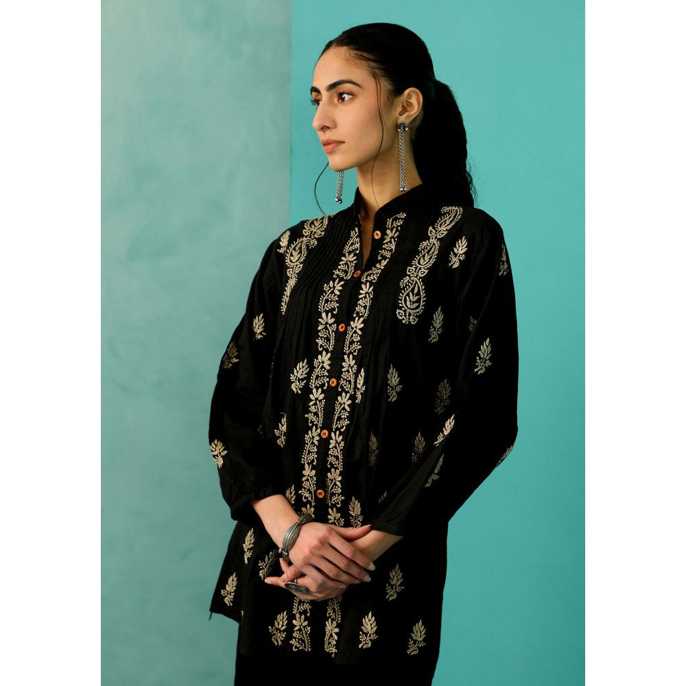 House of Chikankari Chandni Chikankari Mulmul Straight Black Shirt